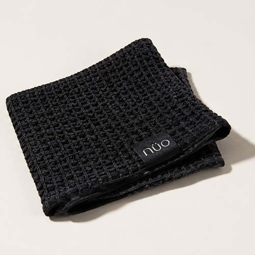 Nüo — Serviette Exfoliante